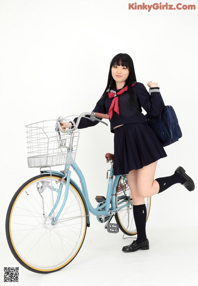 Asumi Misaki - Metropolitan Hot Desi